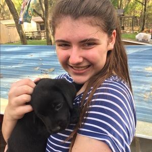 Meet your Posher, Carly